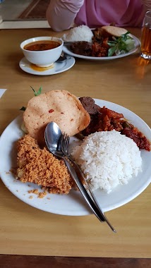 Ayam Goreng Ny.Suharti Cibubur, Author: Ine Ayu