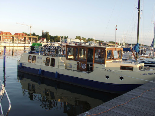 Marina "harbor village Wiek" - Thumbnail