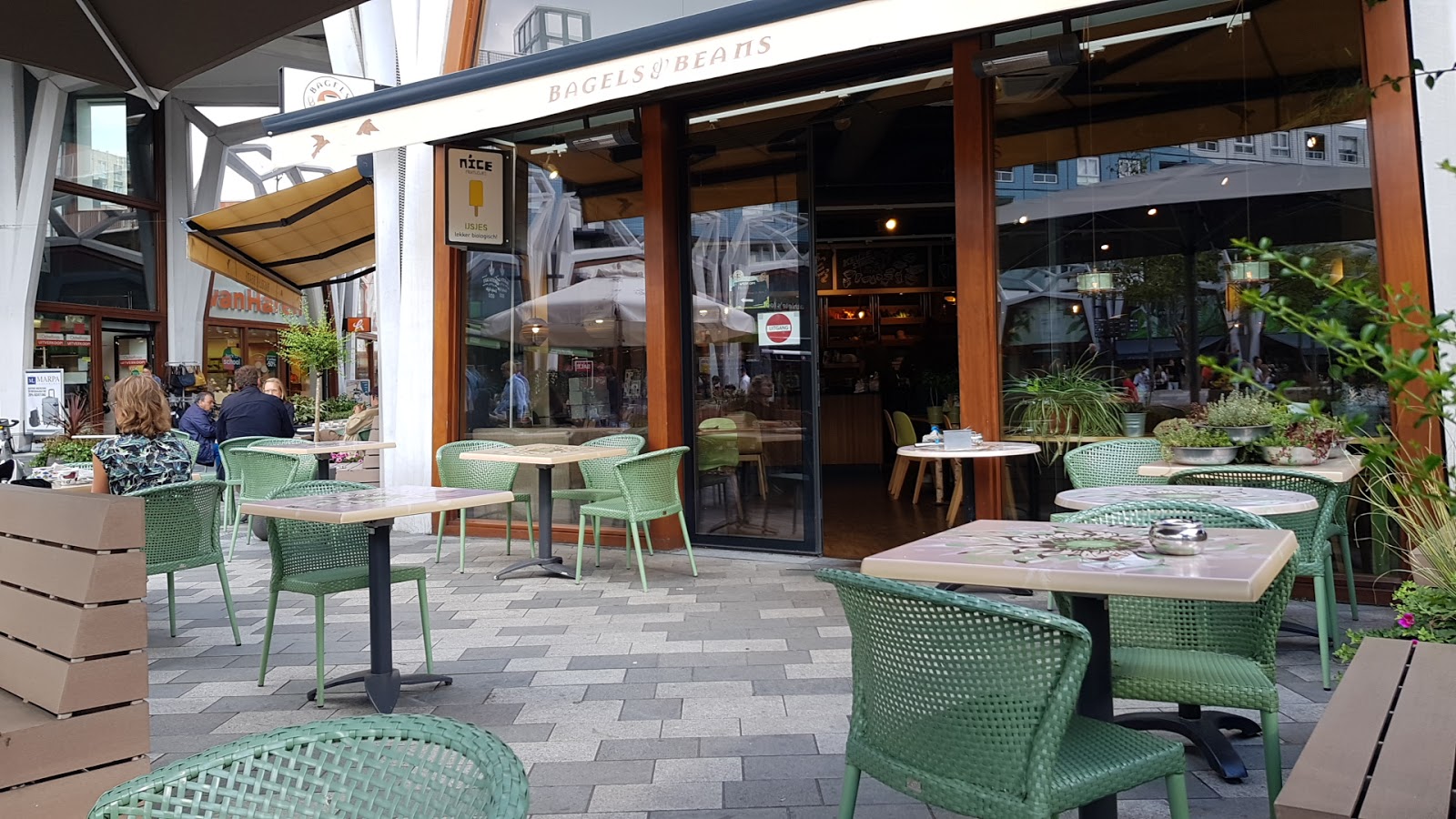 Pasen 2021 hier in Nieuwegein bestel je een paasontbijt of paasbrunch