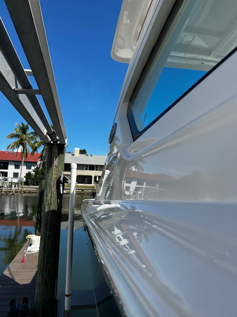 HIGH QUALITY MARINE DETAILING photo 6