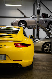 Photo n°17 de MkG Sport - Spécialiste Porsche indépendant Vannes (56) à Plescop (Atelier de réparation automobile)