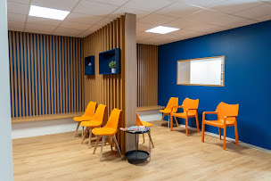 Photo n°7 de Centre Chirurgical du COLOMBIER : Parodontiste, Implant Dentaire, Chirurgie - OBRY LITAUDON HAESE à Dinan (Chirurgien)