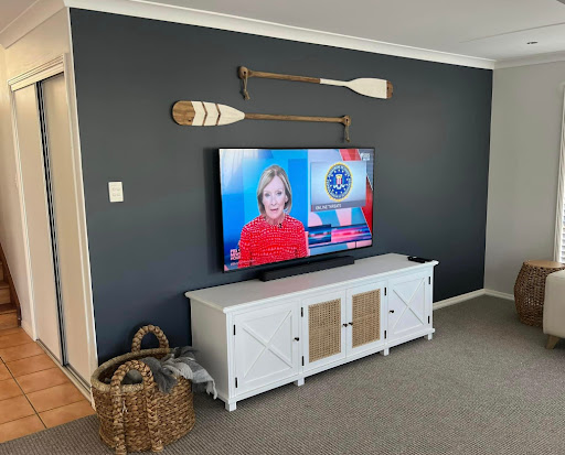 HARD RANGE TV - Visual