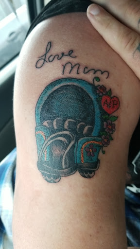 Big Dog Tattoos - Thumbnail