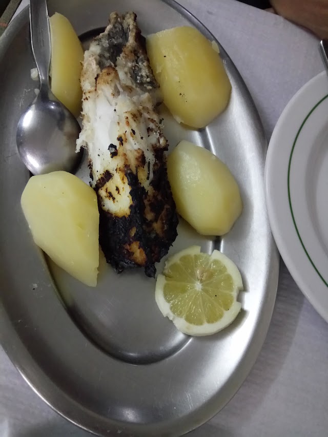 Restaurante A Parreirinha Do Paraíso