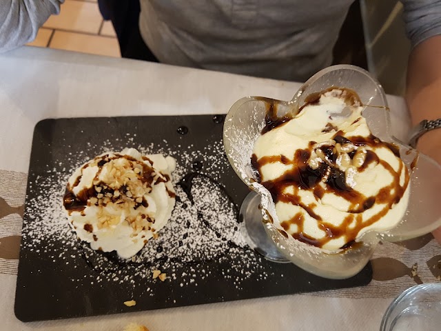 L'Osteria Di Galleno Gianluca & C.Sas