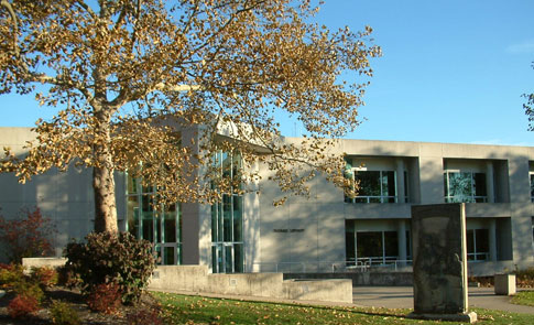Thomas Library - Visual