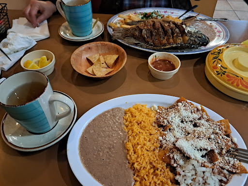 El Grullo Restaurant - Thumbnail