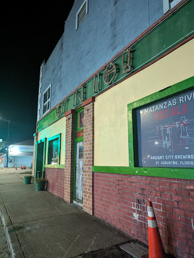 Tir na nOg Irish Pub - Thumbnail