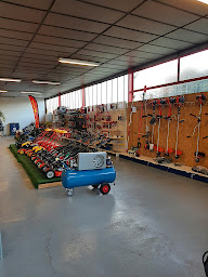 Photo n°1 de RUDOLPH - SARRALTROFF - HUSQVARNA à Sarraltroff (Atelier de réparation de tracteurs)