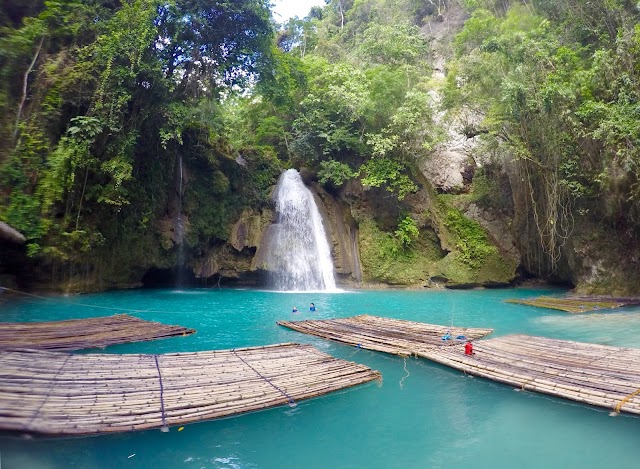 Kawasan Falls