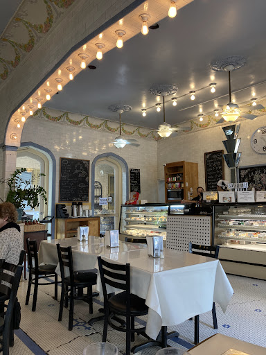 Croissant D'Or Patisserie - Thumbnail