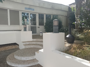 Photo n°2 de Laboratoire - Hôpital Saint Jean d'Angély à Saint-Jean-d'Angély (Laboratoire d'analyse médicale)