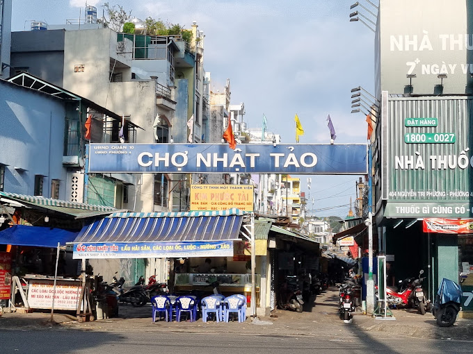 Chợ Nhật Tảo, 416 Nguyễn Tri Phương, Quận 10, TPHCM