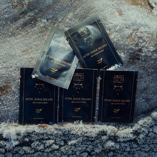 AlphaBalm - Visual
