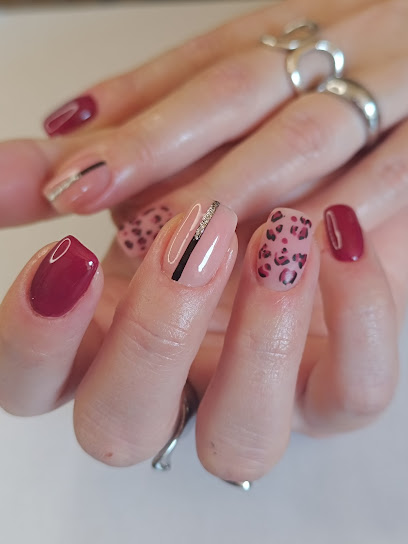 Elee Nails