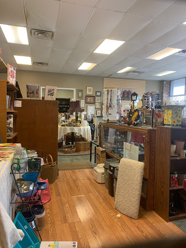 SpayMart Thrift Store and Adoption Center Gallery - United States