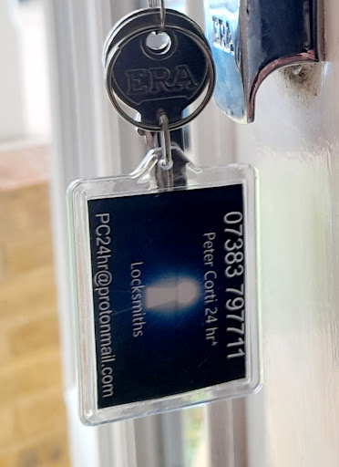 Peter Corti 24 hr* Locksmiths St Albans - Thumbnail