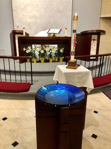 Crown of Life Lutheran Church Gallery - United States