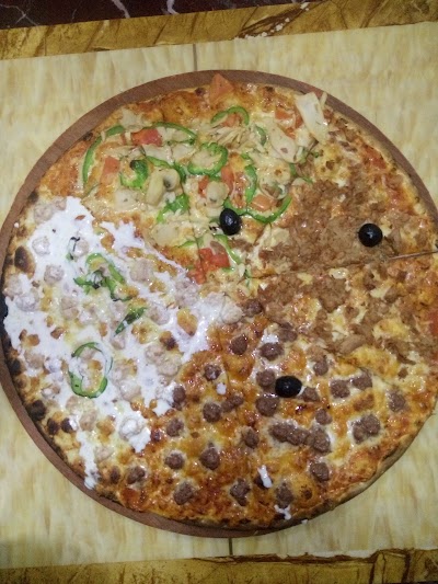 Photos of Pizzeria Mehdi