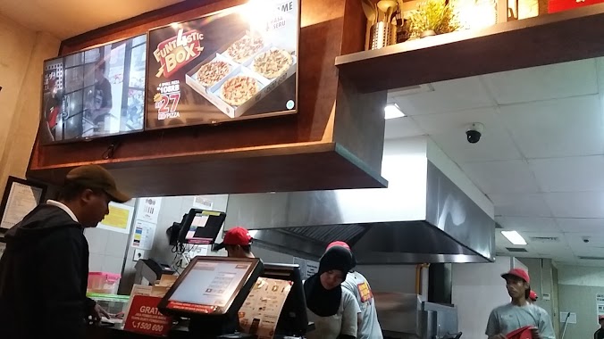 Pizza Hut Delivery - PHD Indonesia, Author: Adi Mulya