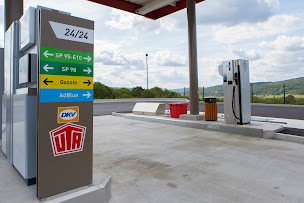 Photo n°4 de Station Service Intermarché à Lavans-Quingey (Station-service)