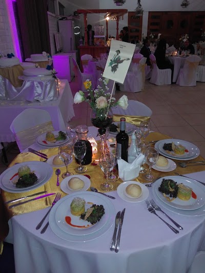 Photos of Centro de eventos Valle del Liwa