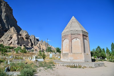 Selime Sultan Türbesi