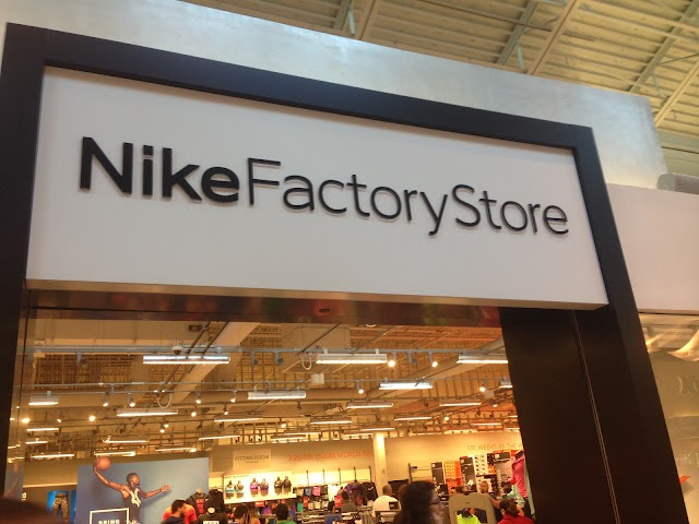 Nike Factory Store - Miami