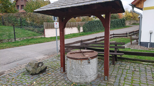 Brunnen Wolbrechsthausen