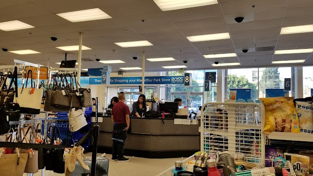 Ross Dress for Less