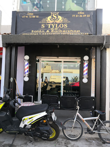 stylos barbería elegante