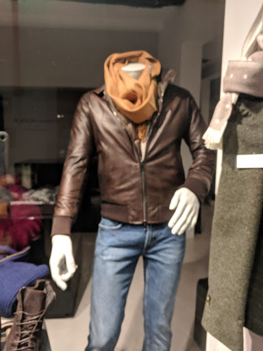 RAIMONDO STORE Gallery - Italy