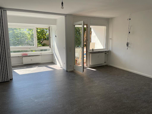 BMC Bauservice in Berlin - Wohnungssanierung, Generalunternehmer, Badsanierung, Tischler