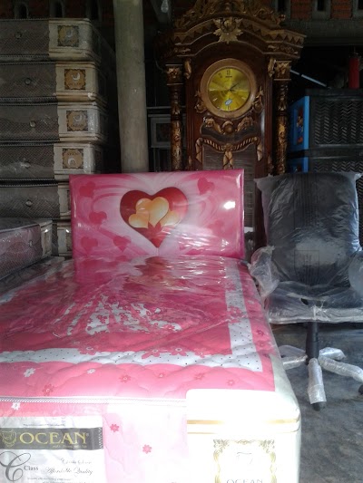 Photos of Empat Saudara Furniture