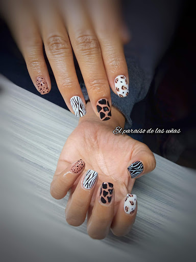 Studio Nails by Less - Thumbnail