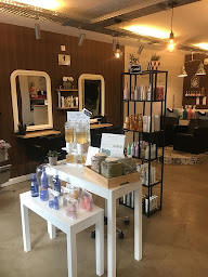 Photo n°6 de Atelier coiffure de Magali à Gorron (Salon de coiffure)