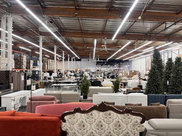 Bulldog Liquidators photo 3