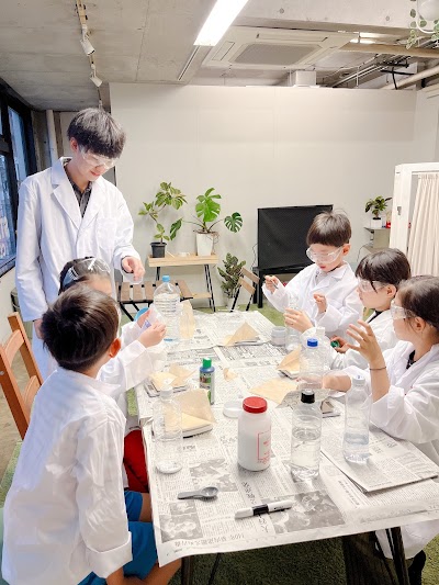 STEAM CLUB（スティームクラブ）北堀江（プログラミング・STEAM教育）