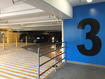 Waikiki Parking Garage