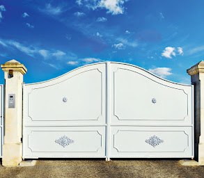 Photo n°2 de Gerault Menuiseries à Arnage (Magasin de fenêtres en PVC)