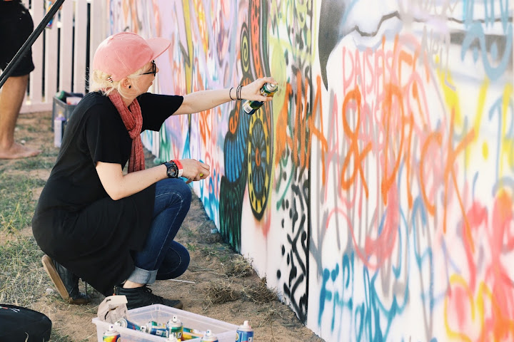 Rocking the Daisies by null