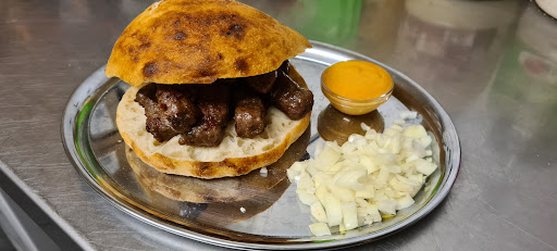 Photo 3 - Burger Express