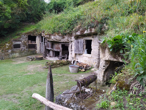 Cave of Goupillières Logo
