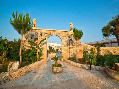 Masseria Cinti Agriturismo Contrada Cinti, 73020 Bagnolo del Salento LE, Italia