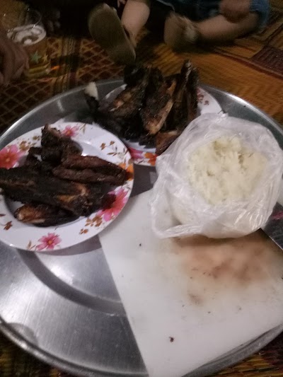 Photos of ຮ້ານດີແມັກໂຟນ ສ້ອມແປງໂທລະສັບ ຫນ້າຕະຫລາດ ສອງຫ້ອງ
