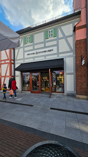 Kennel & Schmenger Outlet Shop Berlin Gallery - Germany