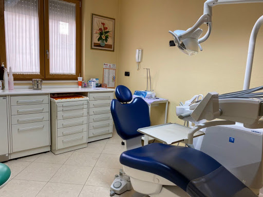 studio dentistico dott. Vincenzo Puzziferri