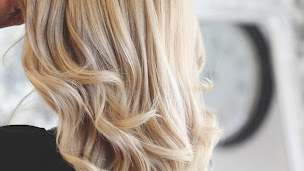 Photo n°2 de Zepanek Coiffeurs à Annecy (Salon de coiffure)