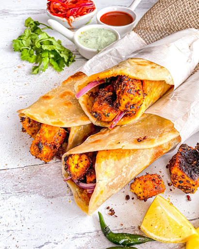 Irresistible Jumbo Paneer Rolls – Taste the Delight! post image